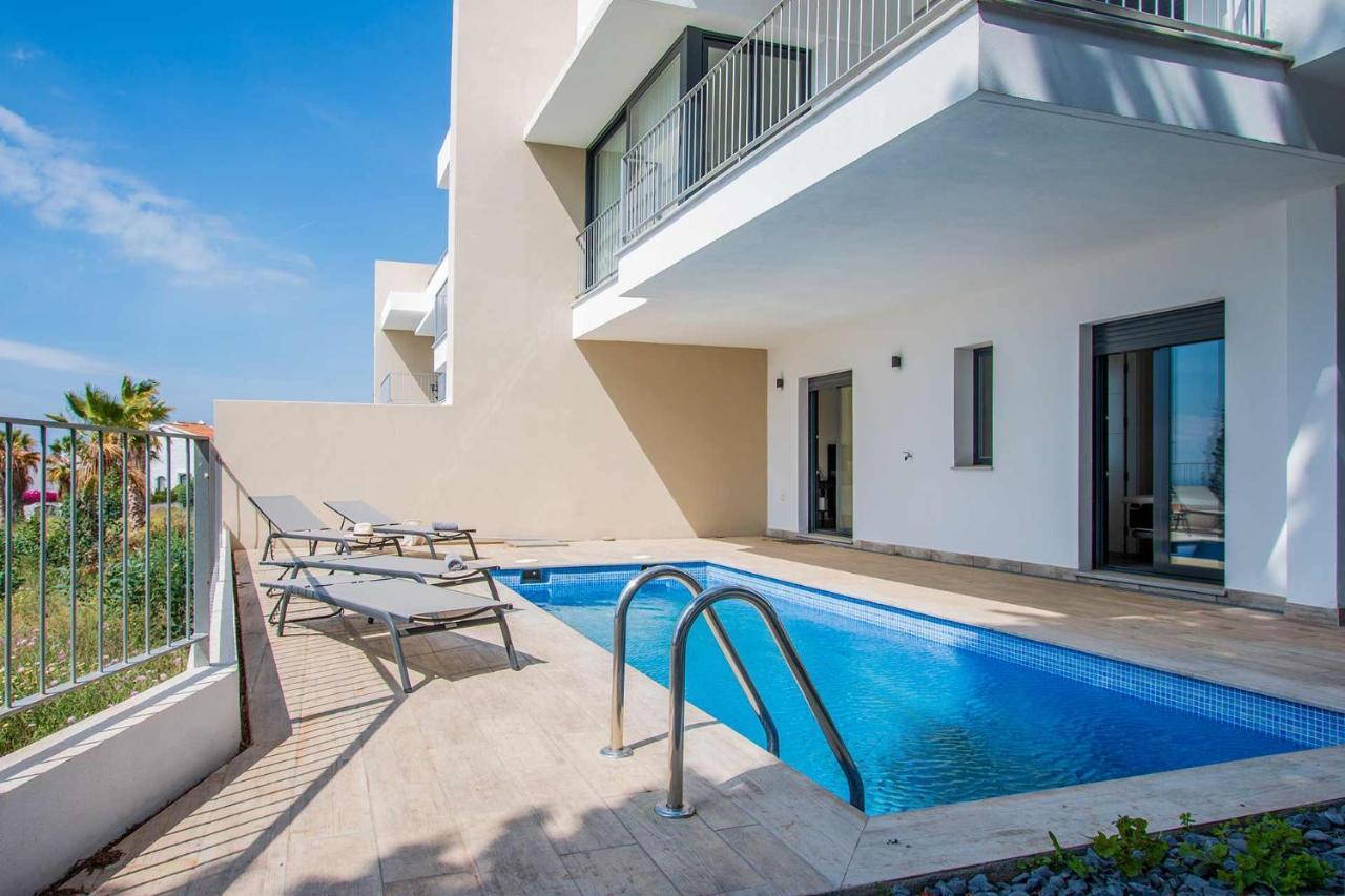 فيلا Capistrano Garden, Piscina Privada Y Vistas Al Mar نيرخا المظهر الخارجي الصورة